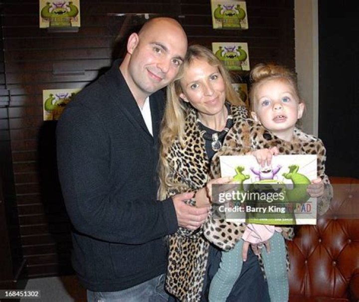 
Ahmet Zappa’s Wife Shana Muldoon Zappa Is A Woman Of Multiple Talents
