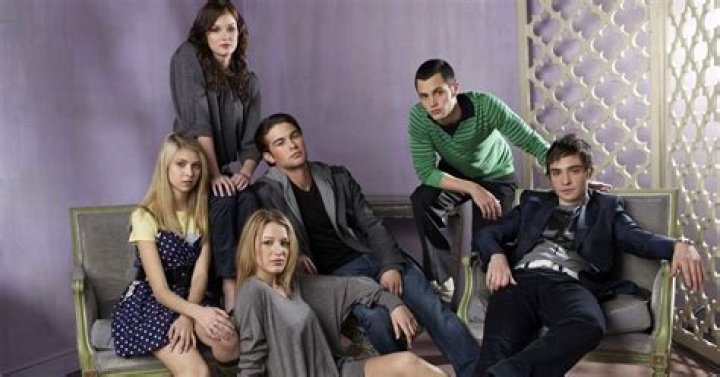 How Many Seasons Is the Original 'Gossip Girl'? Your Guide to The CW Show