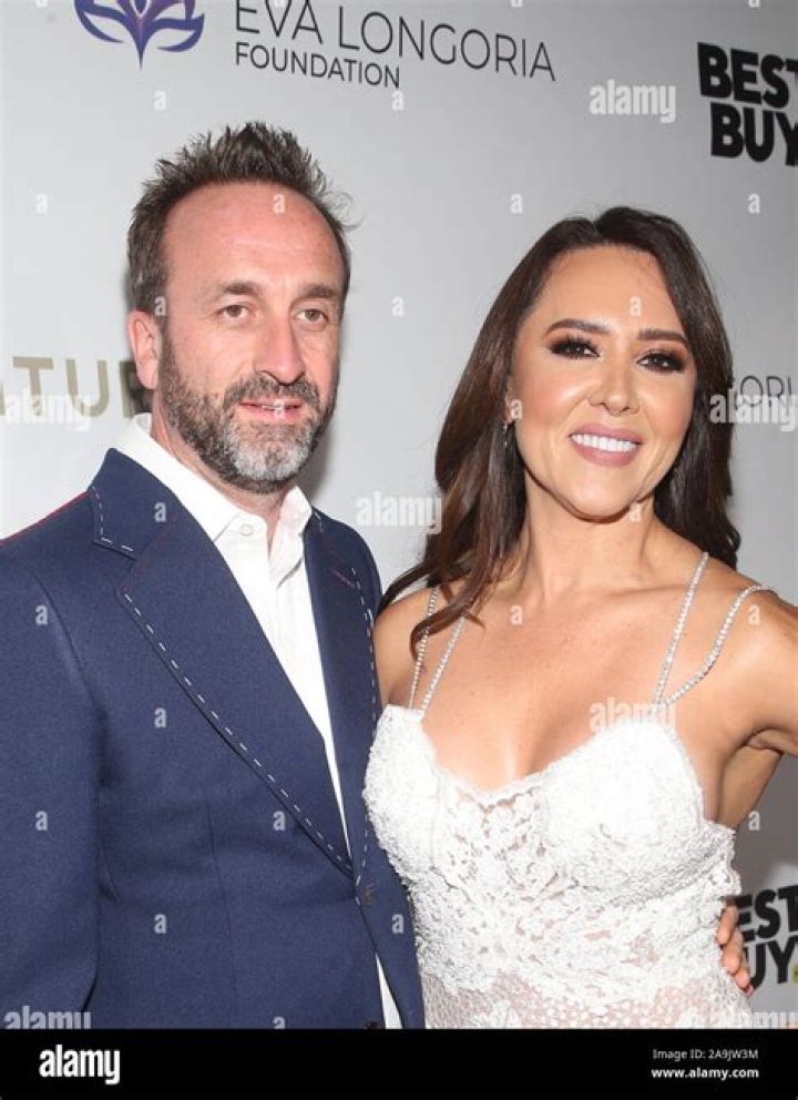 How Old Is Colombian Journalist?