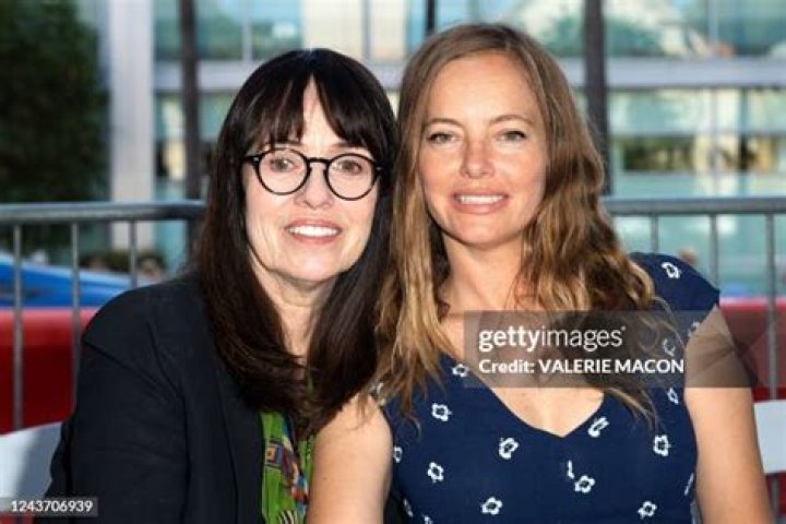 Is Bijou Phillips Related To Mackenzie Phillips?