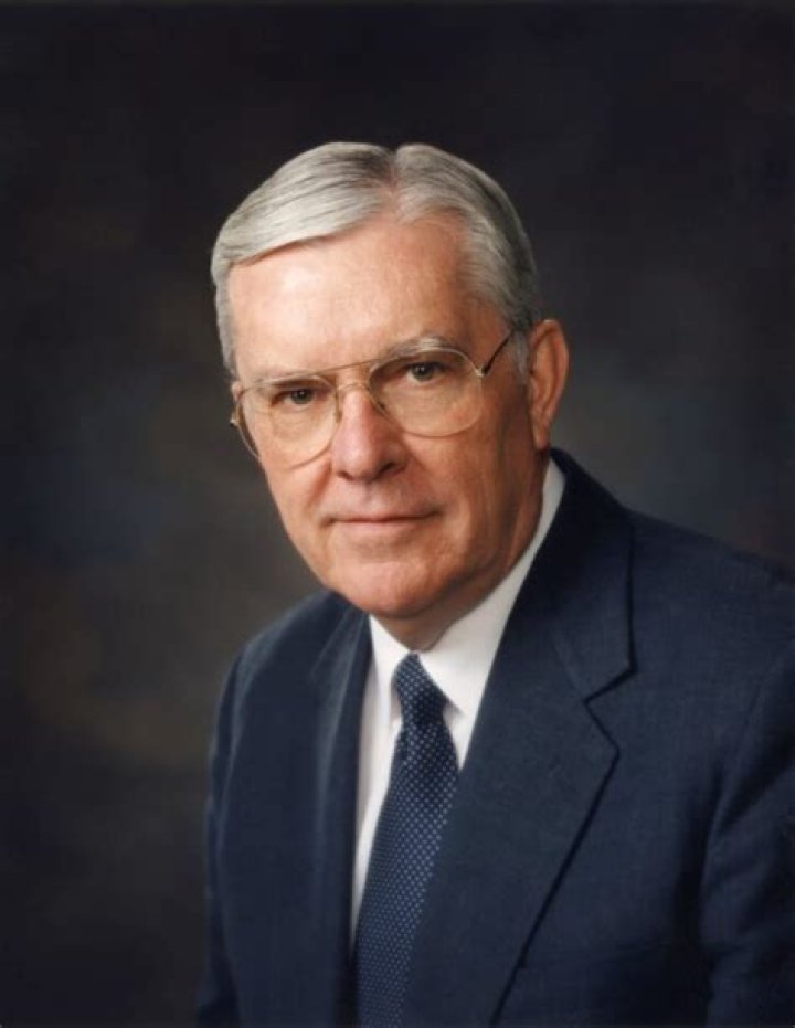 Is M Russell Ballard Related To Hyrum Smith? Family Tree