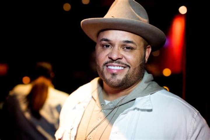 Israel Houghton Age, Dad, Wife, Children, Net Worth