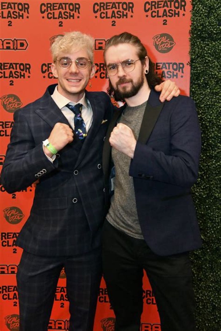 Jacksepticeye Net Worth – What Are The Sources Of Earnings Of The Irish YouTuber?