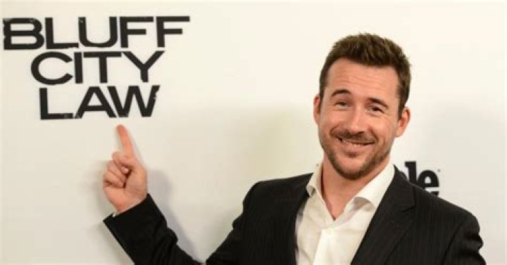 Who Plays Jake Reilly in 'Bluff City Law'? — Get to Know Actor Barry Sloane