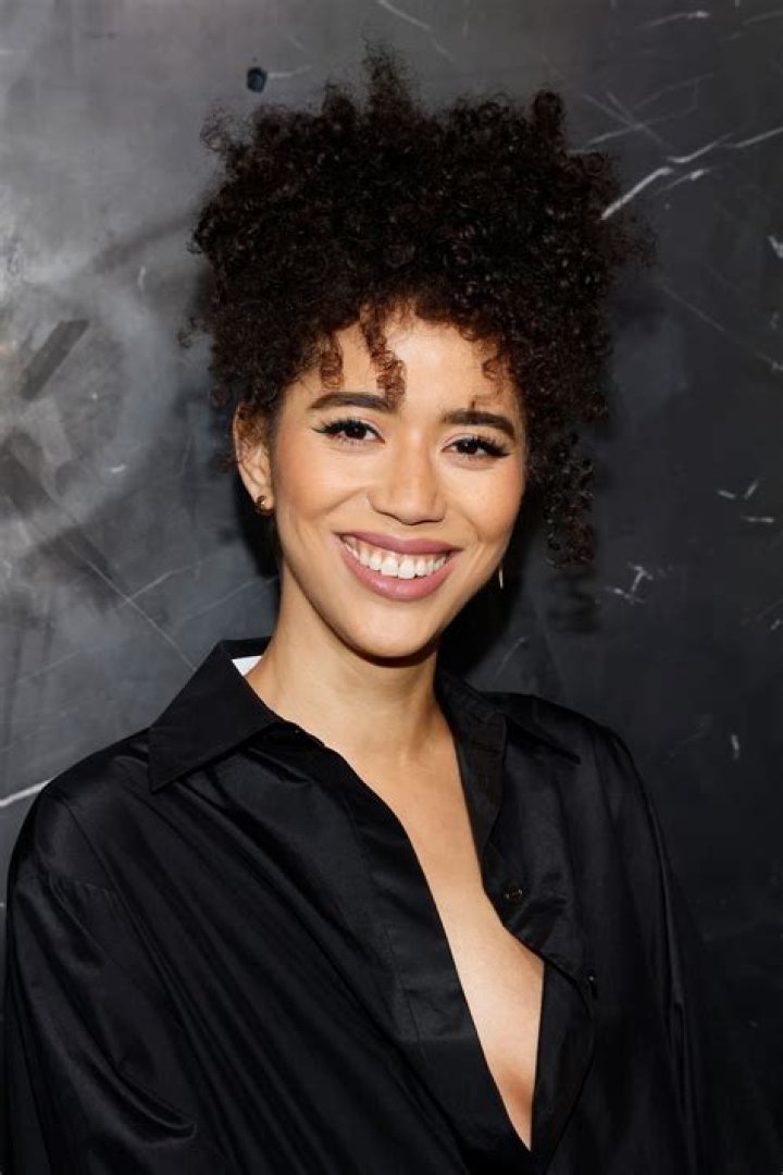 Jasmin Savoy Brown Bio, Wiki, Age, Height, Partner, Movies, Scream, and Net Worth