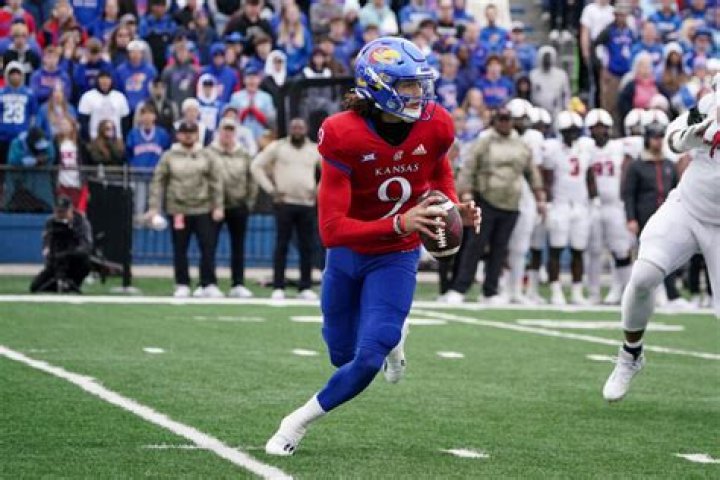 Kansas QB Injured vs. Texas Tech