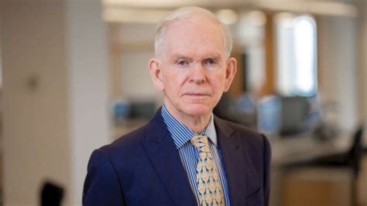 Jeremy Grantham GMO, Bio, Wikipedia, Wife, News, Podcast, and Net Worth