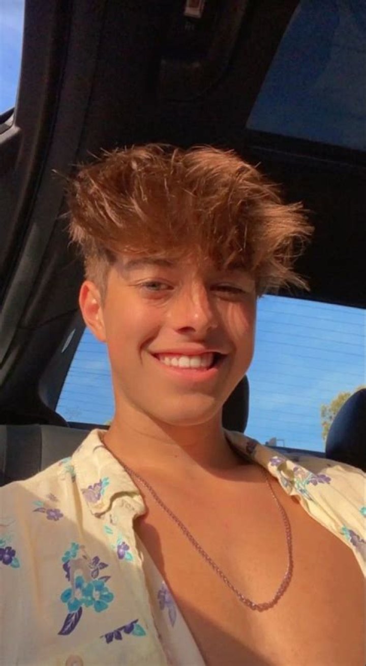 Jeremy Hutchins Phone Number, WhatsApp Number Contact No Mobile