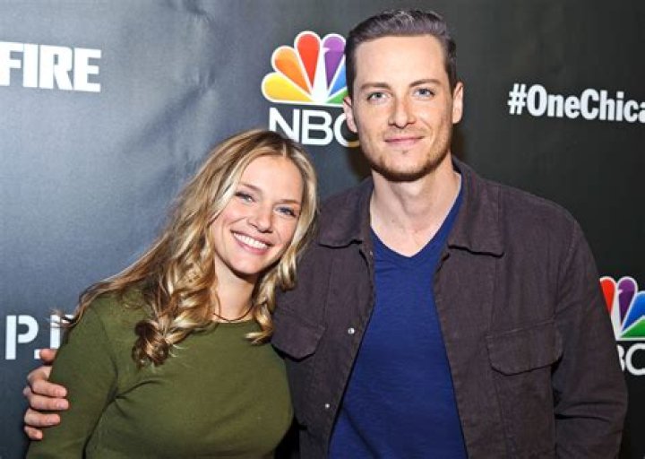 Jesse Lee Soffer's Actress Girlfriend Become Wife? Dating, Married Or Single?