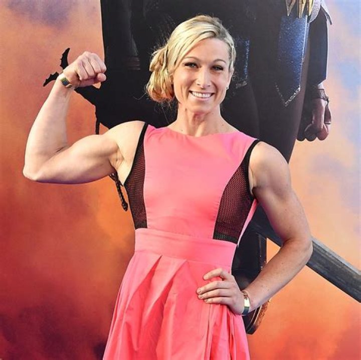 Lesbian? Jessie Graff net worth, wiki, marriage, husband, kids, career.