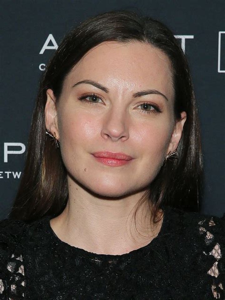 Jill Flint Royal Pains, Bio, Wiki, Age, Husband, Movies, and Net Worth