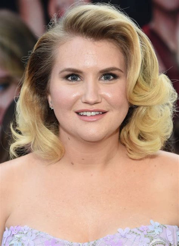 Jillian Bell – Biography, Facts & Life Story