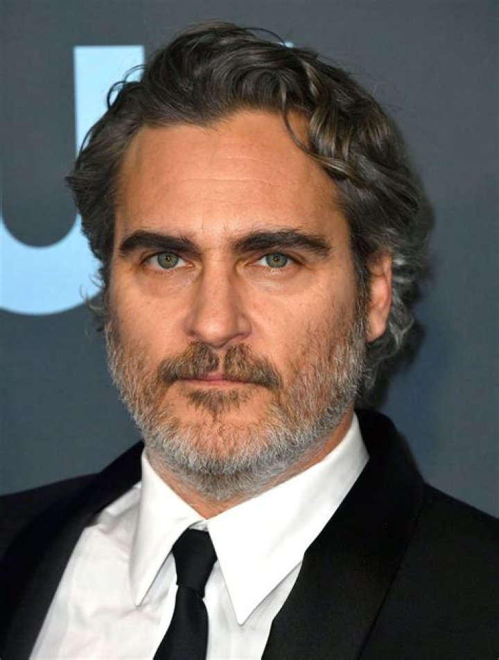 Joaquin Phoenix – Biography, Facts & Life Story