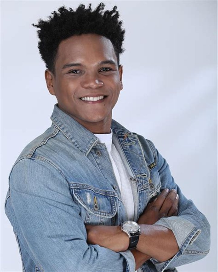 Joe Vargas Bio, Wiki, Age, Girlfriend, YouTube, Angry Joe Show, and Net Worth