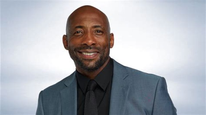 Johnny Nelson Sky Sports, Bio, Wiki, Age, Height, Family, Wife, Boxing, Salary, And Net Worth