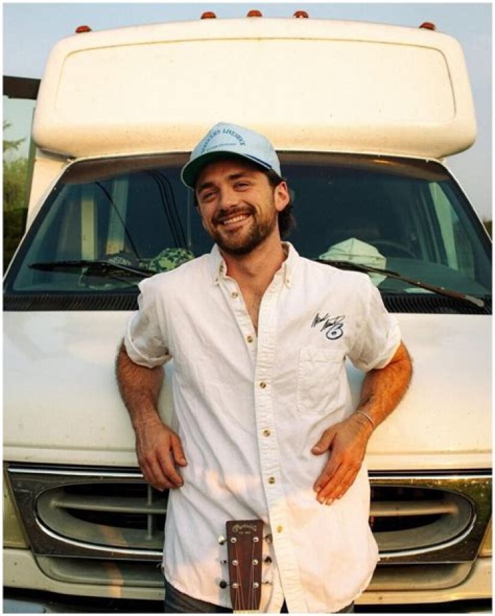 Jonathan Hutcherson Net Worth 2024