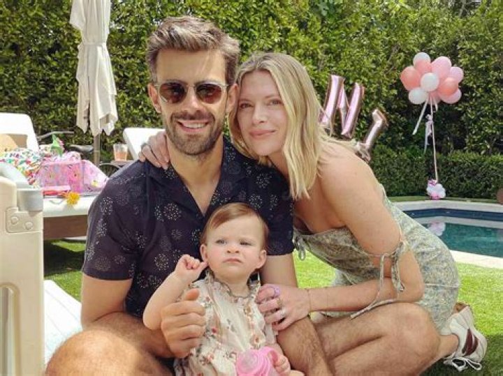 
Who Is Jordan Foster’s Husband Tomas Woodger? Love Life And Know More About Their Children
