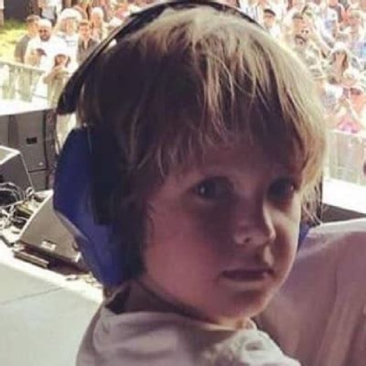 
Find Out About The ‘You’ Season 4 Star Ed Speleers’ Wife And Marital Life
