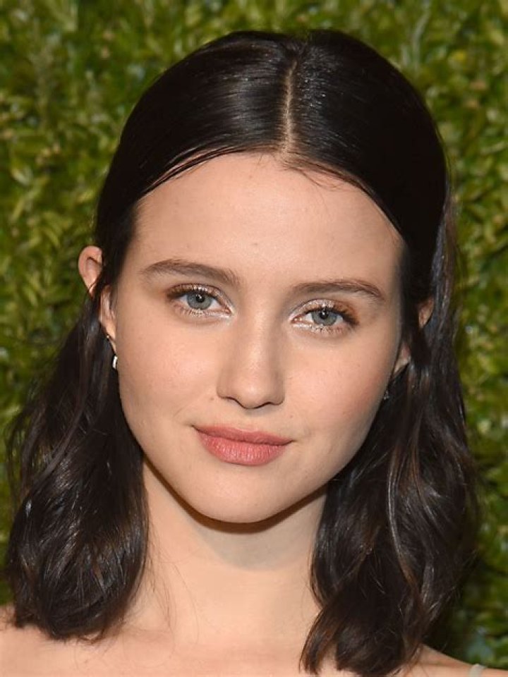 Julia Goldani Telles – Biography, Facts & Life Story