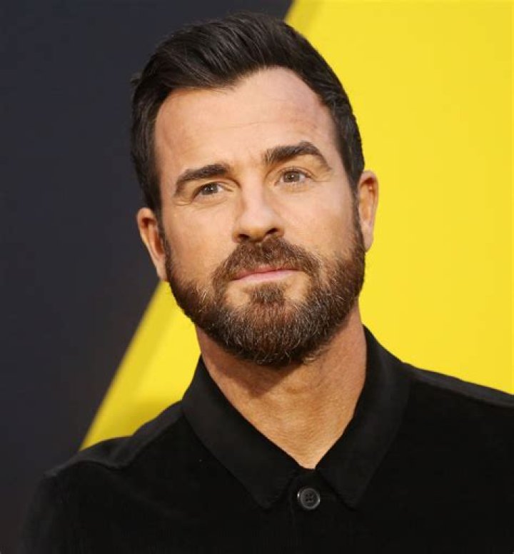 Justin Theroux – Biography, Facts & Life Story