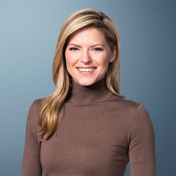 Kate Bolduan CNN, Bio, Wiki, Age, Husband, Haircut, Wedding, Salary, and Net Worth