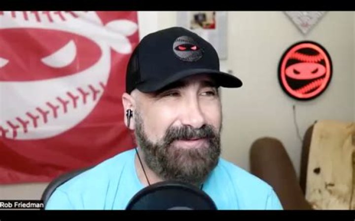 Keemstar Starts ‘StopBeingFat’ Campaign and Openly Promotes Fat Shaming