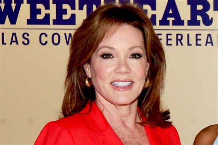 Kelli Finglass Daughter, Dcc, Young, Salary, and Net Worth