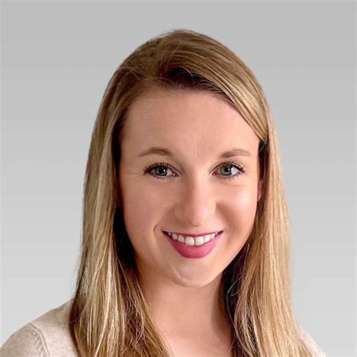 Kelsey Davis Fox 8, Bio, Wiki, Age, Height, Husband, Salary, and Net Worth