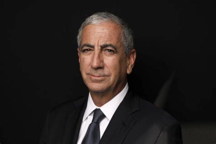 Ken Moelis Company, Bio, Wikipedia, Age, Daughter, Son, Wife, and Net Worth