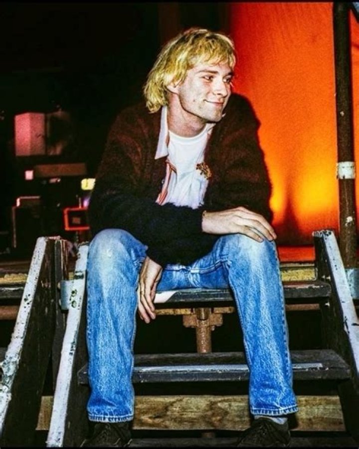Kurt Cobain Net Worth – How Much is Cobain Worth?