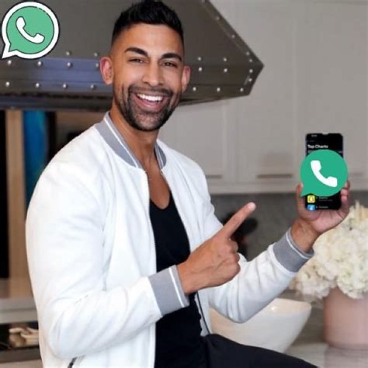 Leslie Mann Phone Number, WhatsApp Number Contact Number Mobile