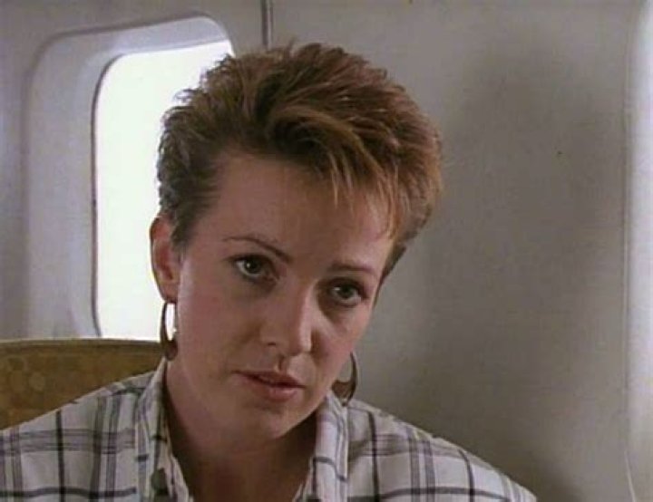 Liz Burch Koin 6, Bio, Wiki, Age, Height, Married, Salary, and Net Worth