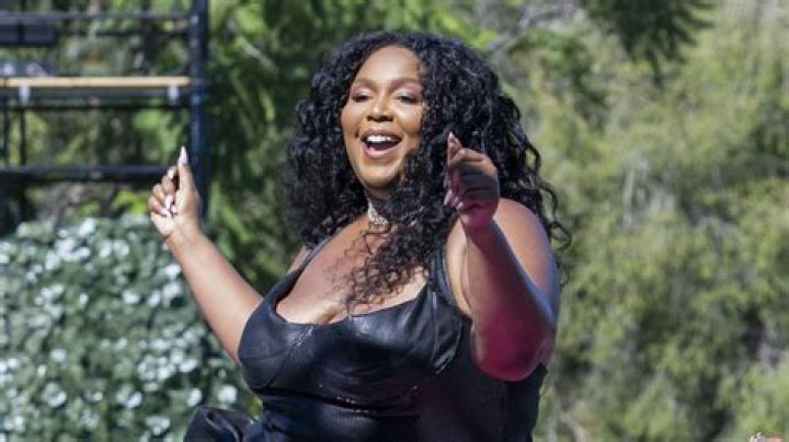 Lizzo Speaks Her Mind on Black and Brown Women Being Left Out of the Body-Positivity Movement