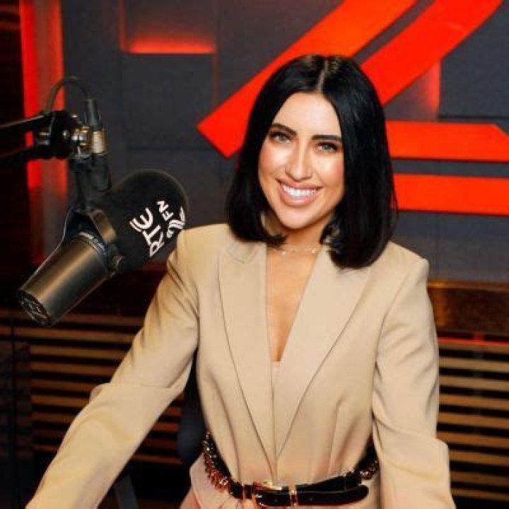 Lottie Ryan Salary And Net Worth: Controversy And Scandal