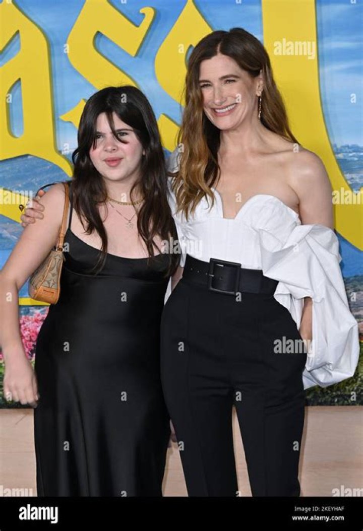 Meet Mae Sandler – Photos Of Kathryn Hahn’s Daughter With Ethan Sandler