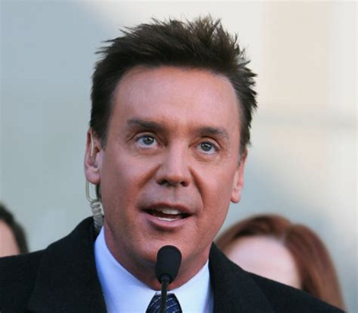 Mark Kriski KTLA, Bio, Wiki, Age, Height, Wife, Health, Salary, and Net Worth