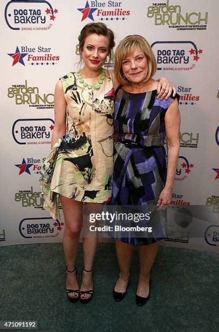 
Who Is Actress Gillian Jacobs’ Boyfriend Or Is She Married? Linked With Many In The Past
