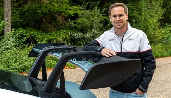 Matthias Roll Net Worth