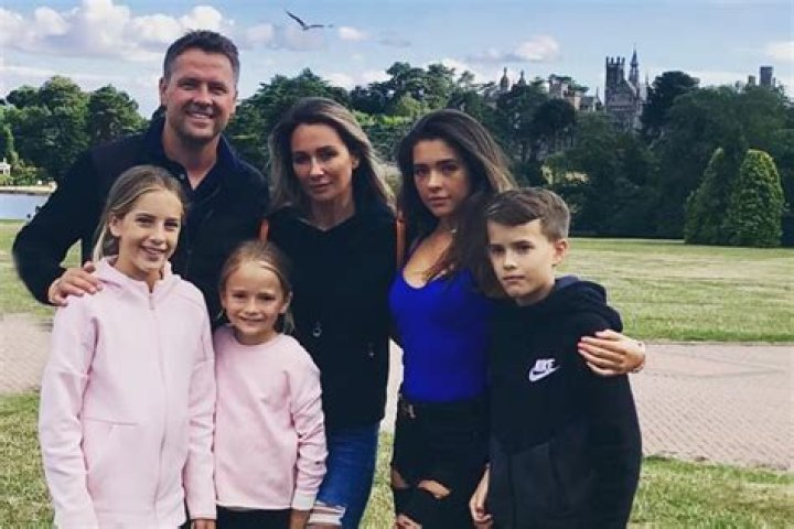 Meet Michael Owen’s Four Kids – Jessica, Gemma Rose, Emily May, and James Michael Owen With Wife Louise Bonsall
