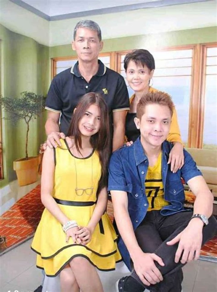 Mike De Leon Net Worth