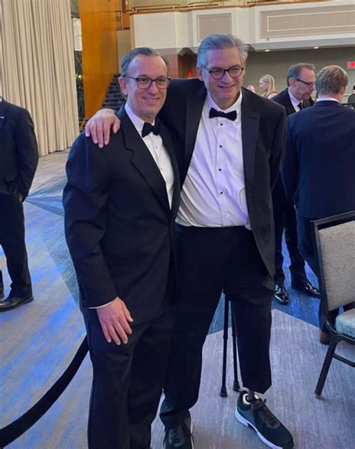 Mike Vaccaro New York Post, Bio, Wiki, Age, Height, Wife, Salary, and Net Worth