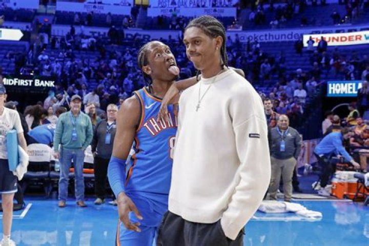 For Mikey Williams and His Siblings, College Education Is a Must - Know His Sister & Brother