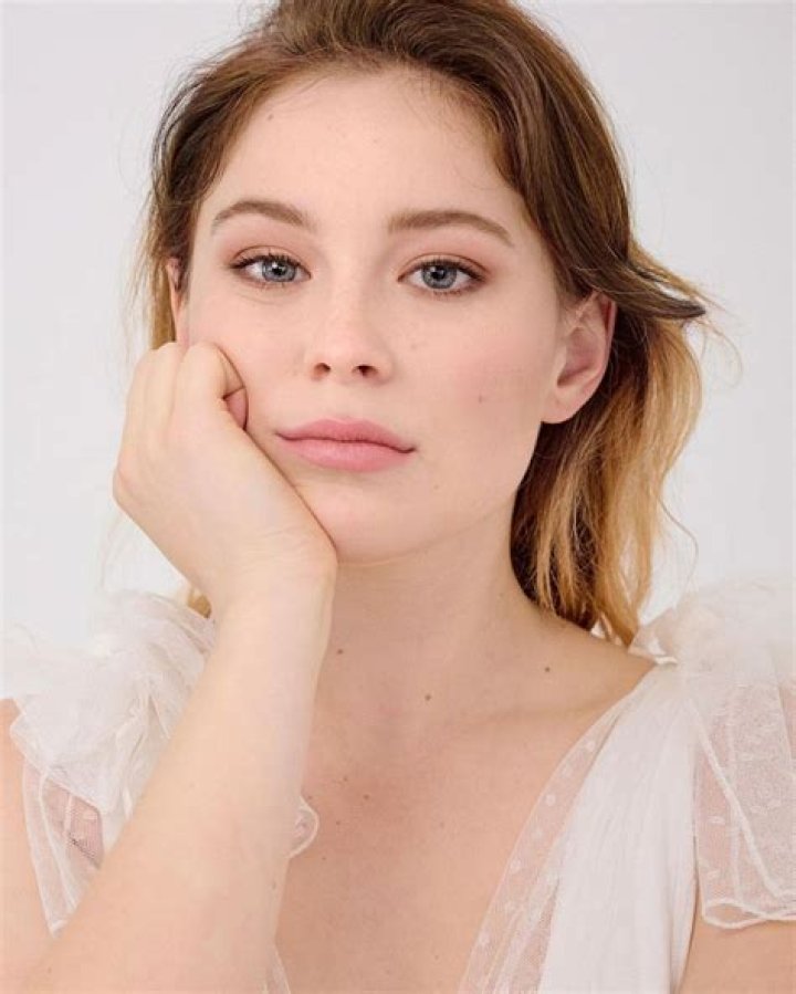 Mina Sundwall – Biography, Facts & Life Story