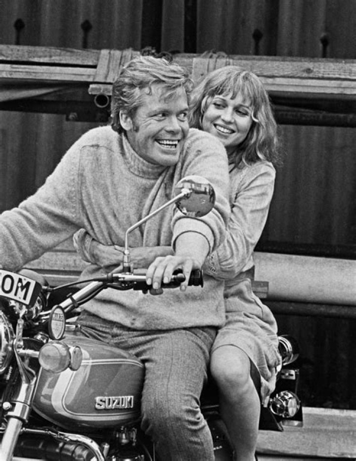 Miranda McClure Net Worth, Bio, Early Life, Education, Career, Endorsements, Awards, Relationship Status, Scandal, Body Measurements, Social Media