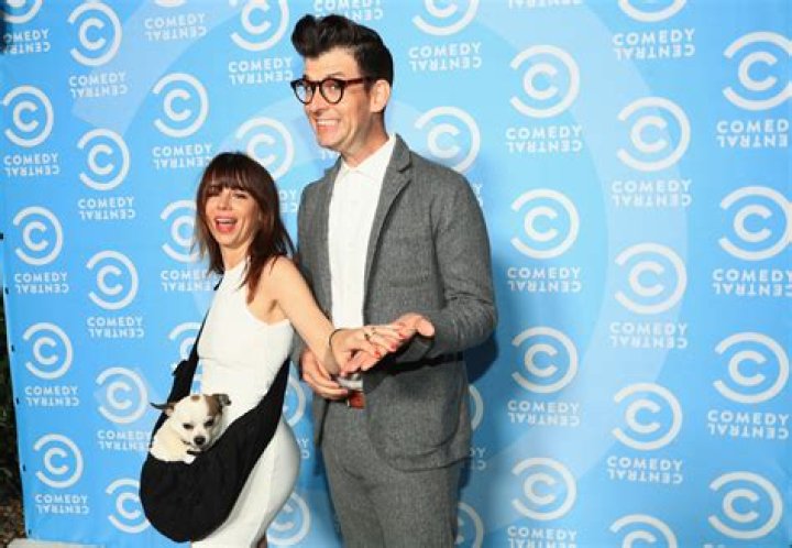 Relationship Between Natasha Leggero And Moshe Kasher – Wedding, Honeymoon And More