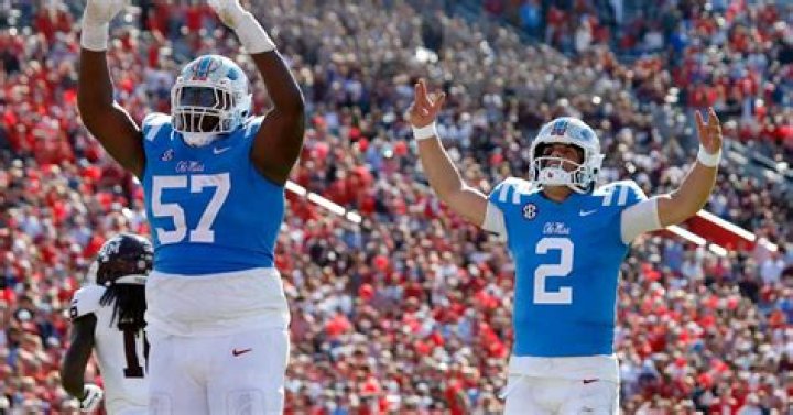 New Year's Six Bowl Projections: FSU Falls, Washington Jumps