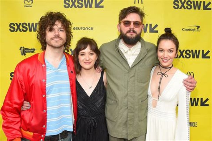 Noël Wells Net Worth – How Much is Wells Worth?