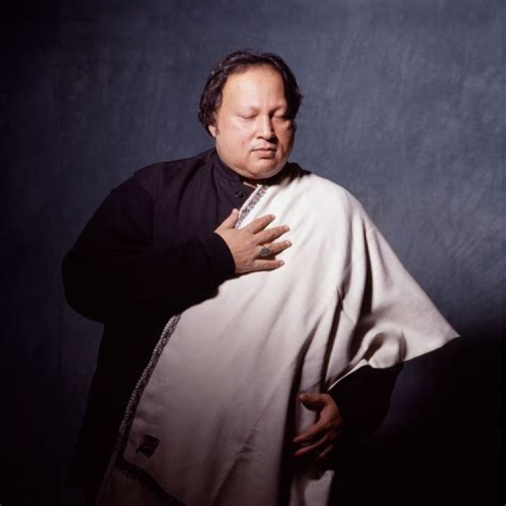 Nusrat Fateh Ali Khan – Biography, Facts & Life Story