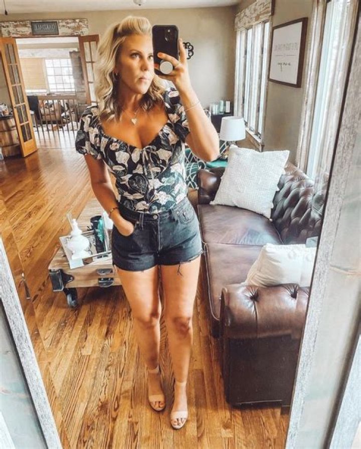 Payton Domschke WKYC, Bio, Wiki, Age, Height, Husband, WVEC, Salary, and Net Worth