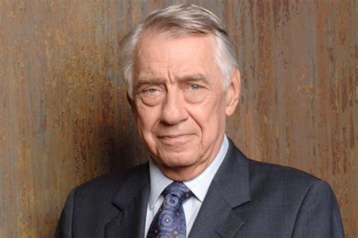 Philip Baker Hall – Biography, Facts & Life Story